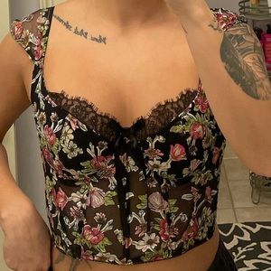 VS Dream Angels Lace Floral Bustier size 34c ✨🌸